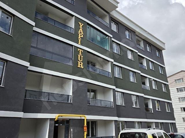 KONUT ER EMLAKTAN ADLİYE ARKASI SATILIK SIFIR 3+0 DAİRE