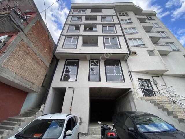 Konutix'ten İzmit Merkez'de Kiralık 3+1 Dubleks Daire
