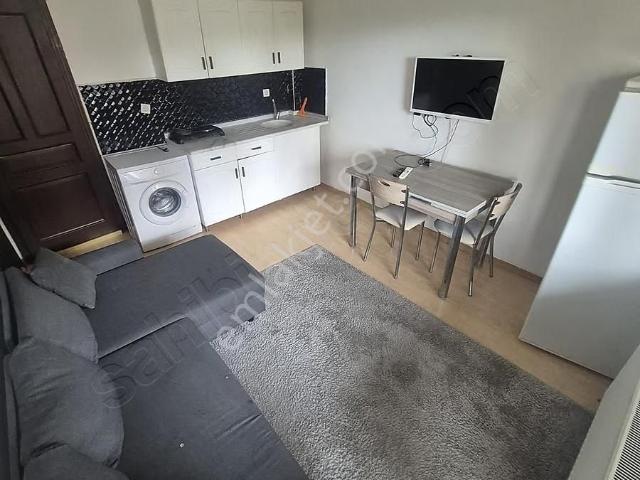 Konutkentte Balkonlu 1+1 Eşyalı Herşeydahil Kiralık Daire