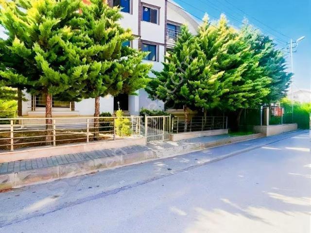 Konutkent'te Mobilyalı, Beyaz Eşyalı 1+1