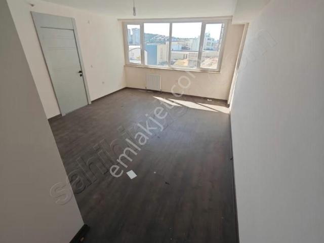 Konutkent Yanında Erler Mahallesi Satılık 1+1 Geniş 50m2 Uygun