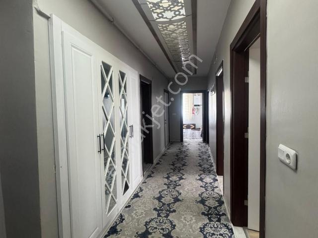 Konya Beyşehir Müftü Mahallesinde Satılık Ferah Daire 3+1