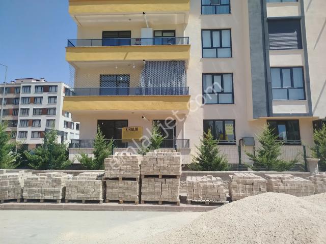 Konya Karatay Ali Ulvi Kurucu Cd. Kiralık 3+1 Zemin Kat Daire