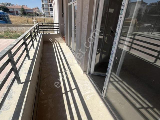 Konya Karatay Selim Sultan Mh Site İçi Yüksek Giriş 2+1 Site İçi Geniş Daire