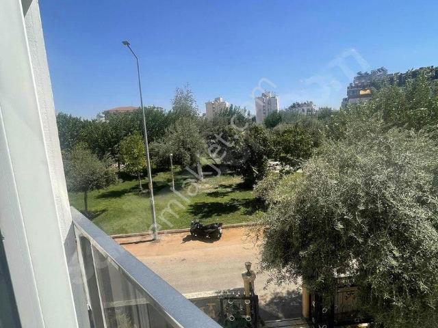 Konyaaltı Toros Mahallesi 1+0 Eşyalı Kiralık