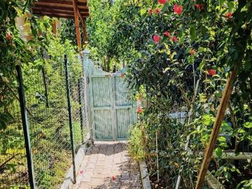 Konyaaltı Doyran Merkez’de 675 M² Özel Arsa İçinde Tripleks Villa Tadında Müstakil Yaşam Fırsatı