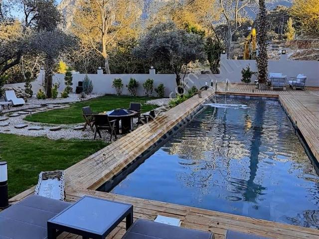Konyaaltı Geyikbayırı Lüks Villa Uygun Fiyat