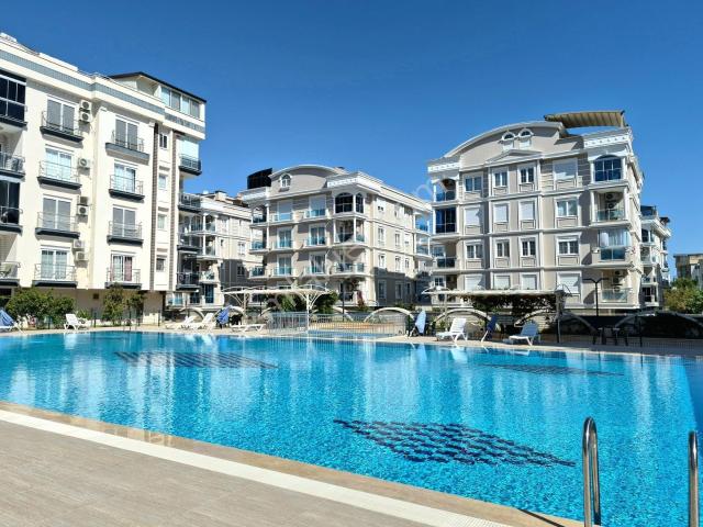 Konyaaltı Hurma Cıty Resıdence Havuzlu Güvenlikli Satılık 3+1