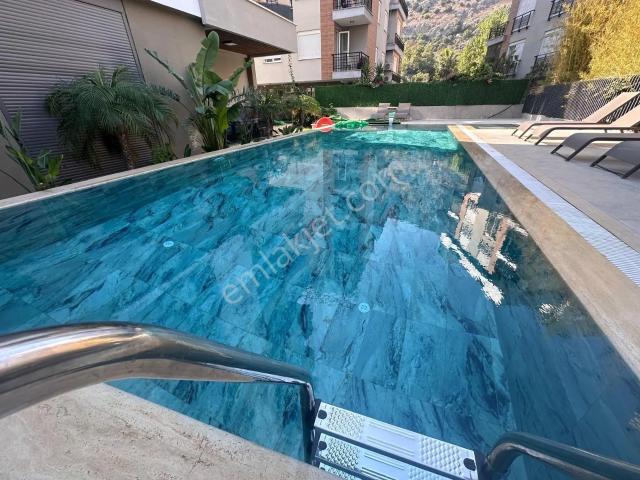 Konyaaltı Hurma’da Lüks Eşyalı 2+1 Kiralık Daire