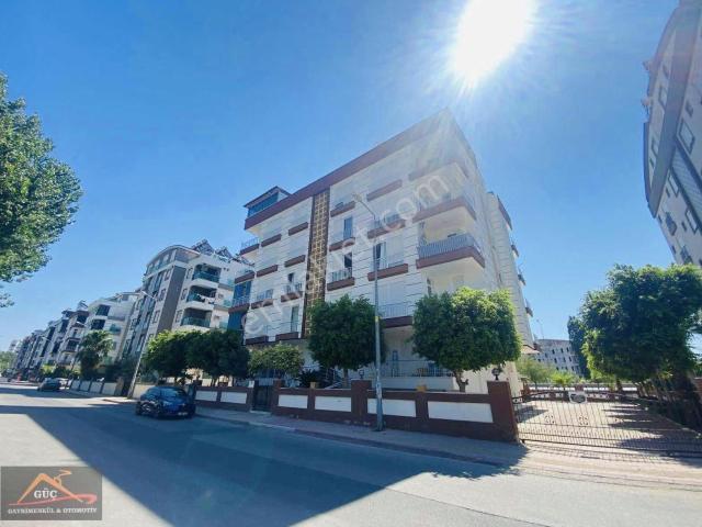 Konyaaltı Hurma Mah Kiralık 2+1 Ayrı Mutfaklı Daire