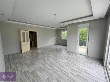 Konyaaltı/ Hurma Mh. Ara Kat, Ayrı Mutfaklı 2+1 Kiralık Daire