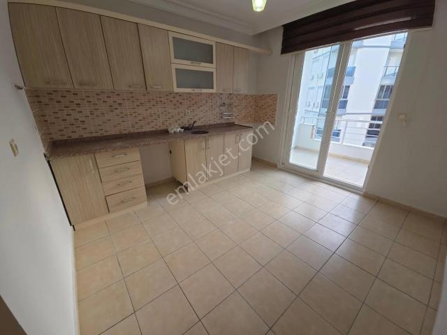 Konyaaltı Hurma Mükemmel Lokasyonda 3+1 Kiralık Daire