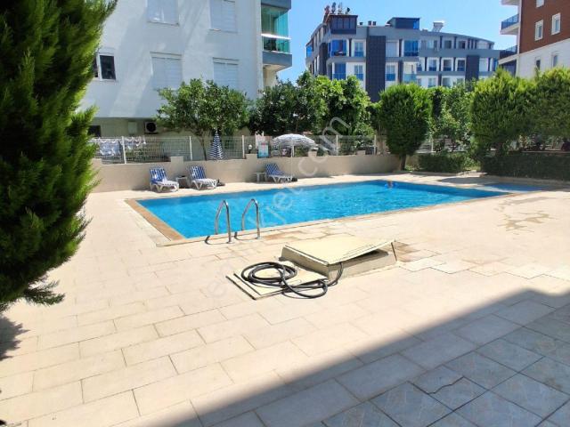 Konyaaltı Hurma'da Havuzlu 2+1 Eşyalı Kiralık Daire