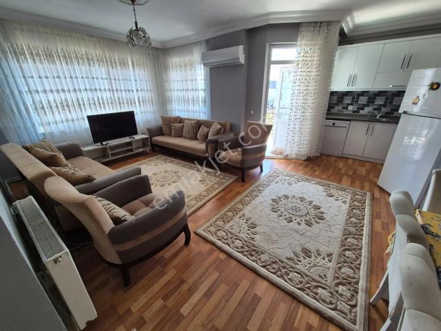 Konyaaltı Hurmada Havuzlu Kombili 4+1 Eşyalı Daire