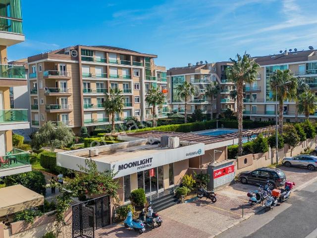 Konyaaltı Hurmada 1+1 Havuzlu Kiralık Daire