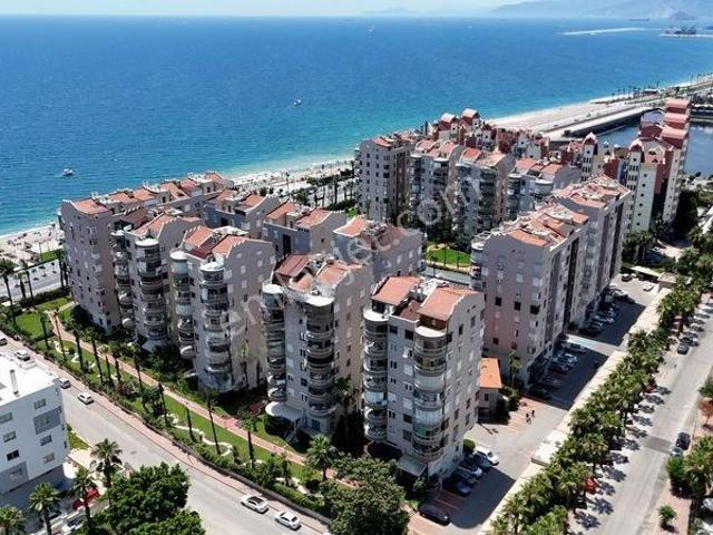 Konyaaltı Lalsitesinde Denize Sıfır Fırsat Daire 2+1 100m2 Daire