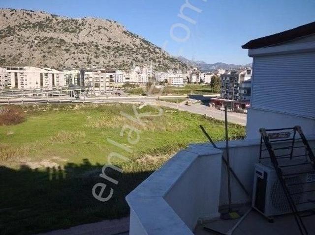 Konyaaltı Limanda Havuzlu 2+1 Dubleks Full Eşyalı Kiralık Daire