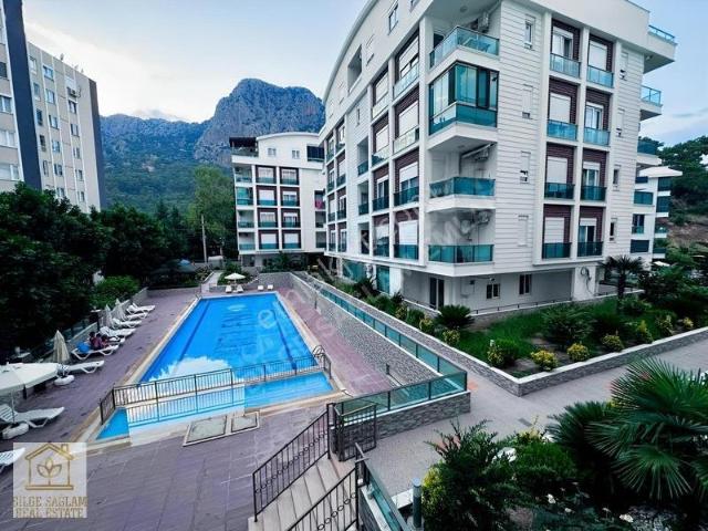 Konyaaltında Kiralık 1+1 Konsept Site İçerisinde Residence