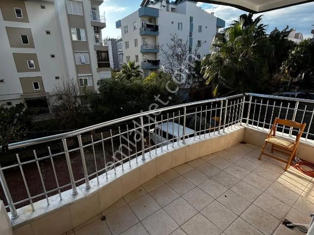 Konyaaltı Öğretmenevlerinde 3+1 Ayrı Mutfaklı Kiralık Daire