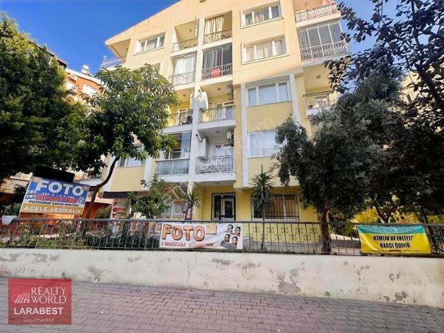 Konyaaltı Öğretmenevlerinde Kaymakamlık Karşısı 2+1 Kiralık