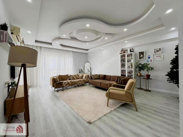 Konyaaltı Sarısuda Site İçerisinde Manzaralı 3+1 Lüks Daire