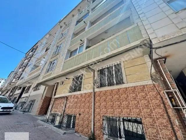 Konak Yapıdan Merkez Mah.de Masrafsız 2+1 Bahçe Katı
