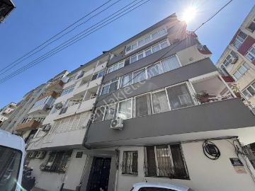 Konak Çankaya Mahallesinde Geniş Teraslı 3+1 Satılık Daire
