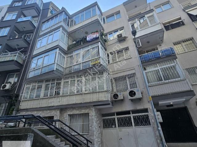 Konak Barbaros Mahallesi Kapalı Mutfak 3+1 Satılık Daire