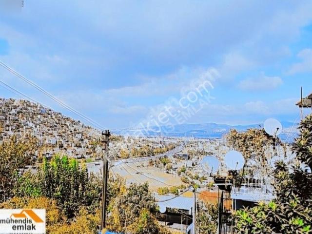 Konak Deniz şehir Manzara Arsa Parasına 145m2 Bahçeli Ev Satılık