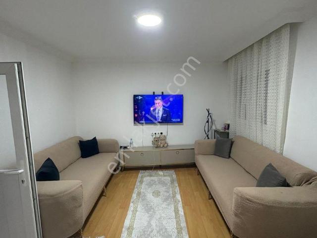 Konak Ege Mahallesinde Satılık Müstakil Ev