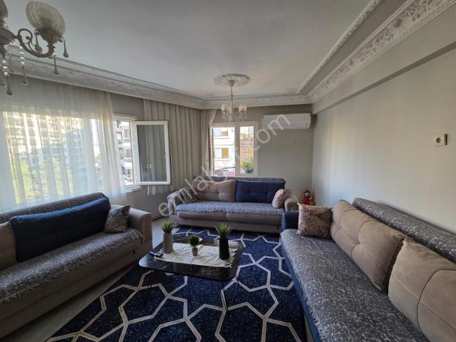 Konak Güneşli Mahlesinde 3+1 135 M2 Otoparklı Satılık Daire