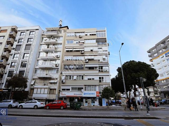 Konak Güzelyalı İnönü Caddesi Üzerinde Arakat 3+1 Daire