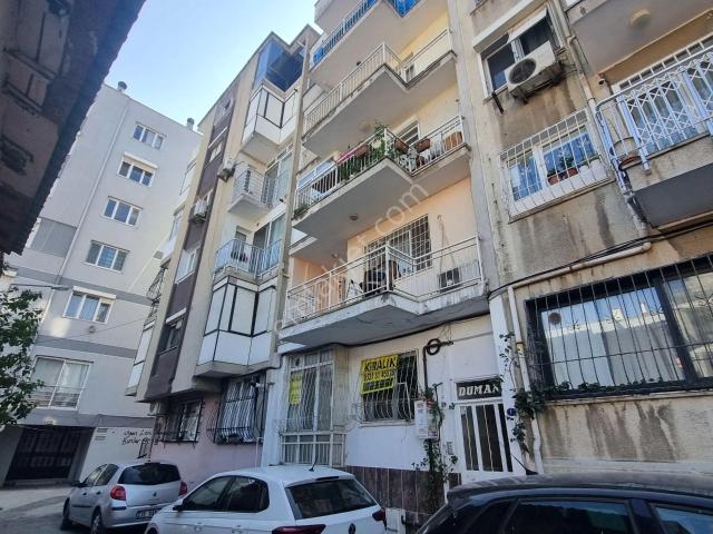Konak Kılıçreis Mahallesi’nde Teraslı Kiralık 2+1 Daire