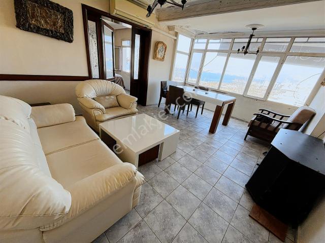 Konak Panoramik Körfez Manzaralı 3+1 Fırsatı