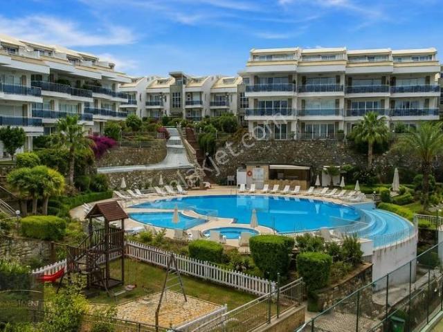 Konaklı Sunset 1 Sitesi'nde Satılık Eşyalı Bahçe Dubleksi