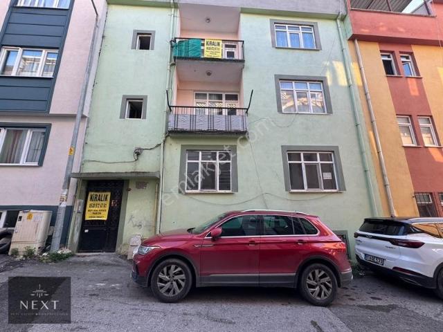 Konaklarda Ktü Ve Havalimanı Yanında Eşyalı 3+1 Kiralık Daire