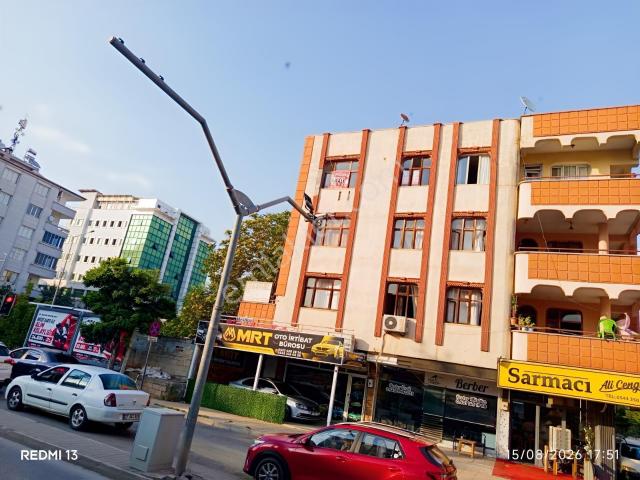 Konakta Ana Cad Üzerinde 2+1 Doğalgazlı Kiralık Daire