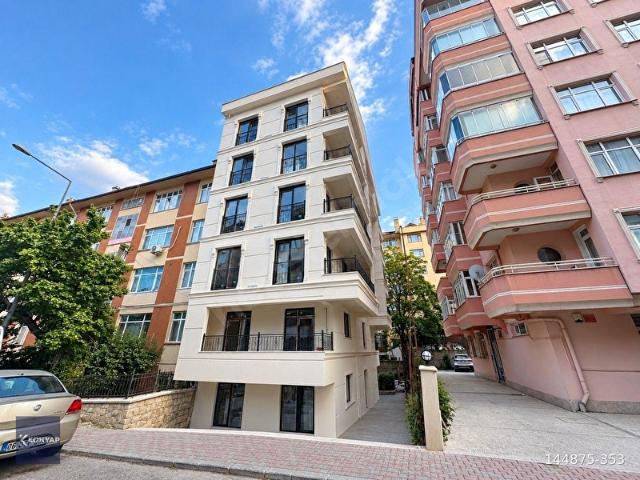Konevi Mh Millet Bahçesinin Karşısında Sıfır 2,5+1 Satılık Daire
