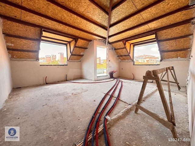 KONFOR KÜÇÜKYALI MİNİBÜSE YAKIN SIFIR BİNADA KULLANIŞLI 2+1