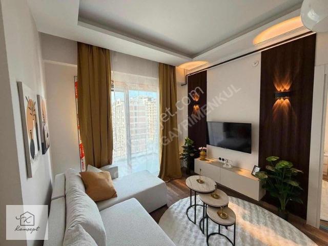 Konsept'den Havuzlu Site İçi Balkonlu Manzaralı Satılık 1+1