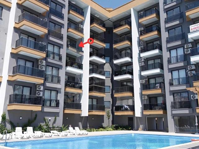 KONSEPTLİ HAVUZLU VE DENİZ MANZARALI 1+1 İSKANLI DAİRE