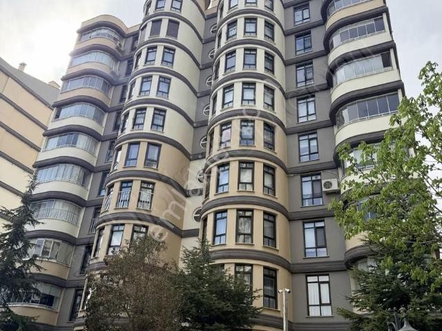 Konsey'den Azra Tatil Köyünde 4+1 Satılık Daire