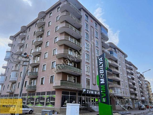 Konsey'den Konya Yolu Üzeri Satılık 3+1 Geniş Bakımlı Daire