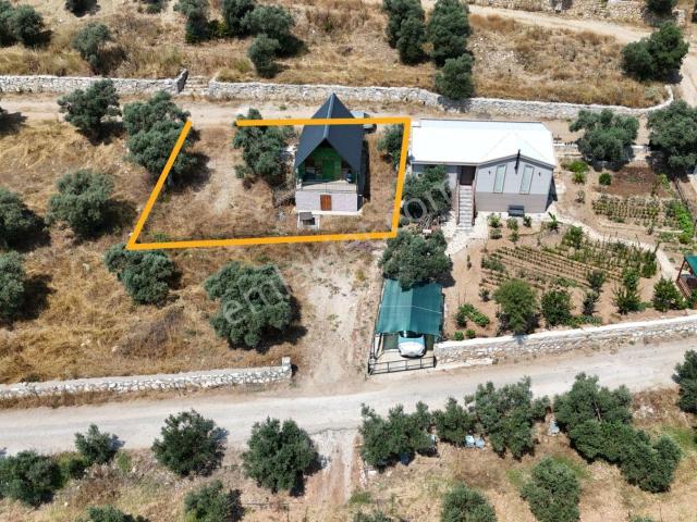 Kooperatif Hobi Bahçesinde Tniyhouse Elektrik Su 300 M2 Arsalı