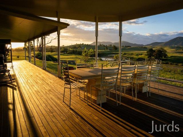Koorakai Hunter Valley Riverfront Homestead
