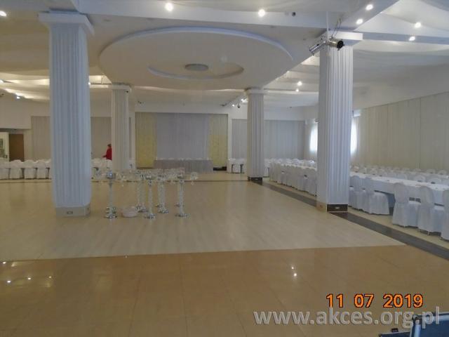 Kompleks gastronomiczno hotelowy z 2 salami bankietowymi