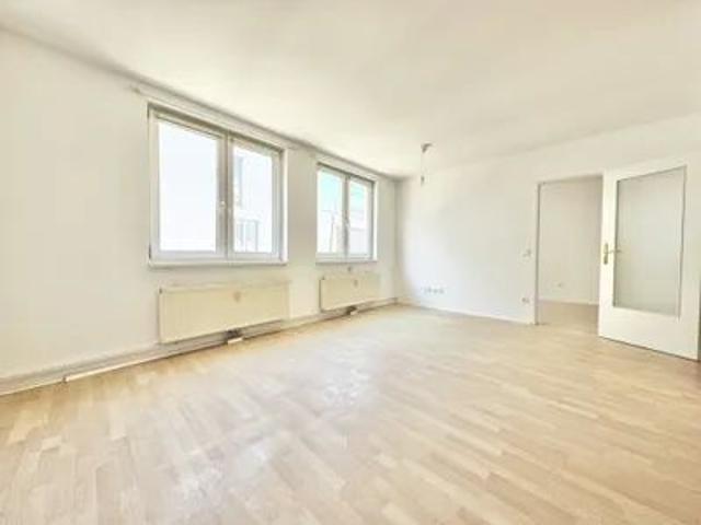 KOBELGASSE | 2 ZIMMER | OPTIMALE RAUMAUFTEILUNG | U BAHN NÄHE