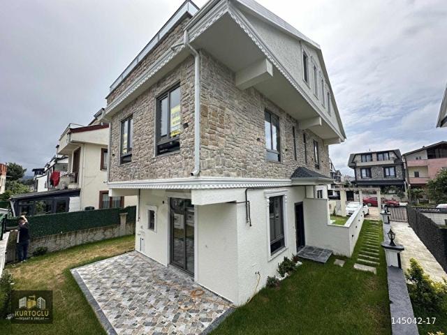 KOCAALİ YALI MAH.GENİŞ BAHÇE ULTRA LÜKS 4+1 TRİBLEKS VİLLA