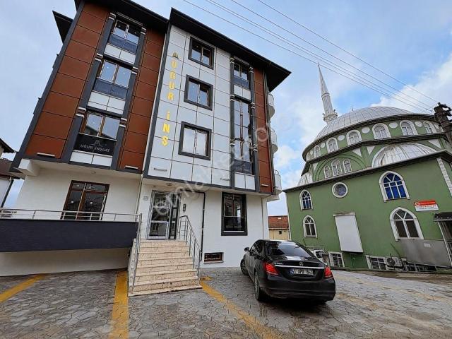 Kocaeli Derince Çınarlı Mh De 2+1 85 M2 Satılık Ara Kat