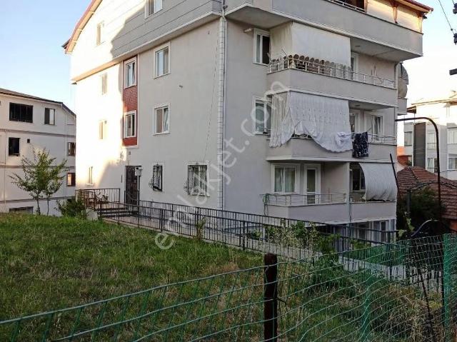 Kocaeli, Gölcük, Piyalepaşa Mah.satılık Daire